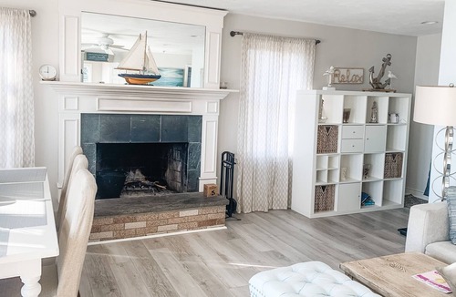 Plymouth House | Ocean View Retreat- 15 min from the Cape