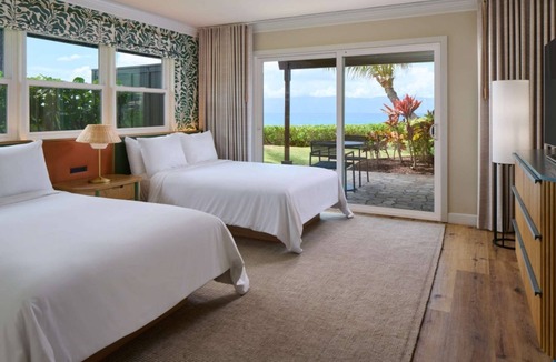 Kaanapali Hotel | Oceanfront Bungalow + Tennis and Watersports