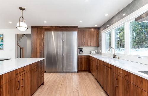 Falmouth Foreside House | Oceanfront - Luxury Modern Home - Heated Pool & Hot Tub - 10 min to Old Port