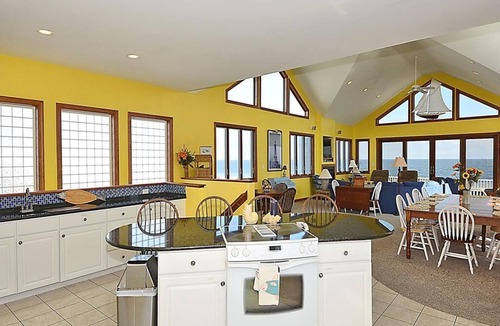 Bethany Beach House | Oceanfront Stay in North Bethany Beach w/Elevator
