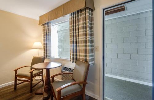 South Rehoboth Hotel | Oceanus Motel - Rehoboth Beach
