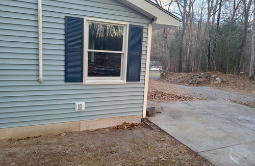 Barkhamsted House | Older house near parks, beach, fishing, boating, river rafting, and night life.