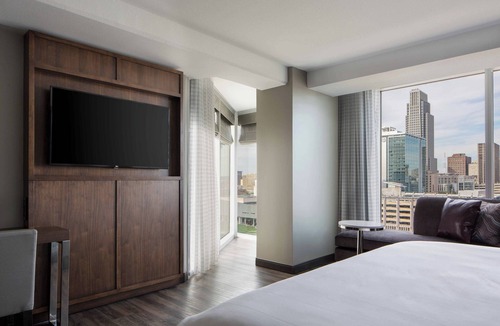 Downtown Northeast Hotel | Omaha Marriott Downtown at the Capitol District