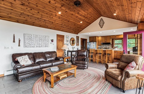 Timberline House | On The Rocks : 5 BR, 4 BA House in Canaan Valley, Sleeps 10