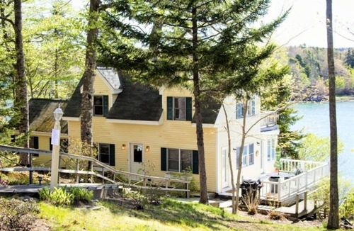 Sebascodegan Island House | On Top of the Sea North Harpswell House