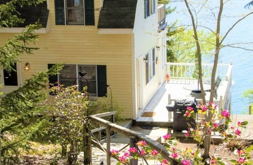 Sebascodegan Island House | On Top of the Sea North Harpswell House