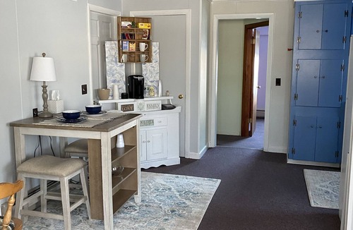 Derby Apartment | One bedroom apartment located in Northeast Kingdom