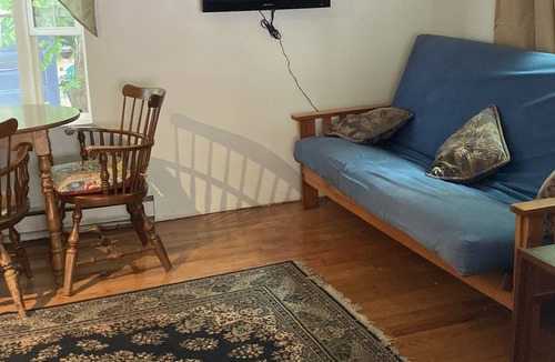 Alton Bay Cottage | One bedroom cottage walk to beach and downtown