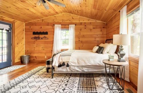 Carbon Hill House | One Mile Lodge