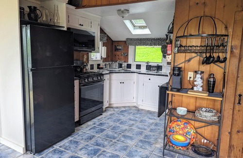 New Preston House | One of the Original Summer Cottages on Lake Warmaug