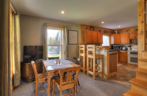 Oquossoc House | Oquossoc Camp - Great in-town Oquossoc location - walk to OG and Portage!