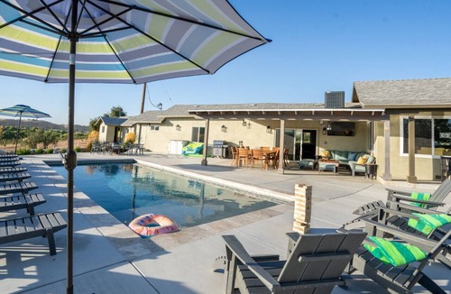 San Miguel House | Orchard House - Country setting for a get away gathering!