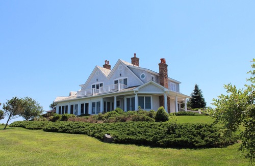 Orient Point House | Orient Point Family Waterfront Home