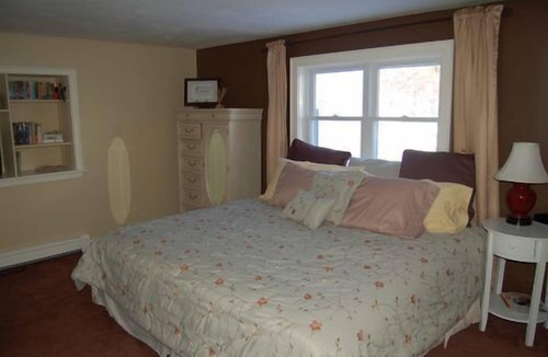 The Bays Cabin | Ossipee Lake Front-Beautiful Views,100 ft Private Sandy beach, with Pontoon boat