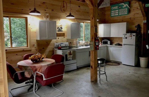 Eastport Cabin | Overlooking the Cobscook bay at Rossport by the Sea!