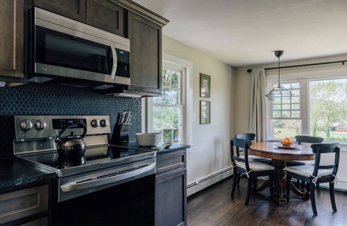 Glasgo Other | Owl's House: A Cozy Farm Stay in the Heart of "Mystic Country," SE Connecticut
