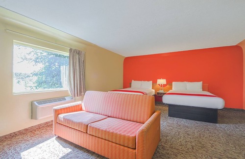 North Lima Hotel | OYO Hotel North Lima OH - Boardman