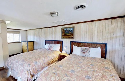 Spanish Valley House | Pack Creek ~ Creekside West