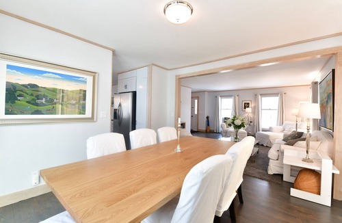 Roxbury House | "Painter Hill" Best Town 1.5 Hrs NYC, Restaurants, Shops,VIEWS! Hot Tub Spa, BBQ