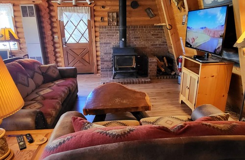 Mammoth Creek Cabin | Panguitch Lake Cabin 233 Harrold's Haven