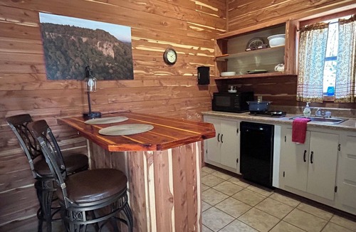 Ozark Cabin | Park and ride to ATV trailheads and tothe Mulberry River at Cass Arkansas.