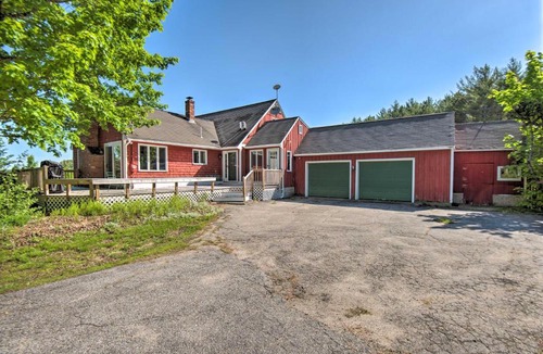 Parsonsfield House | Parsonsfield Vacation Rental Near Skiing & Lakes!