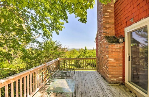 Parsonsfield House | Parsonsfield Vacation Rental Near Skiing & Lakes!
