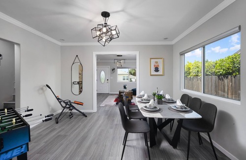 Lamanda Park House | Pasadena Cottage Retreat Near Rosebowl, DTLA, Old Town Pasadena, PCC, Caltech