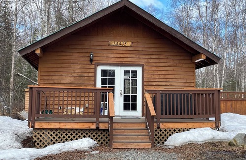 Talkeetna Cabin | Peaceful 1-bedroom cabin in charming Talkeetna perfect for getaway