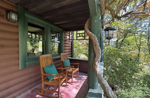 Mahopac Cabin | Peaceful and historic woodland cabin