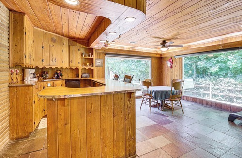 Coshocton House | Peaceful Coshocton Home w/Grills & Spacious Yard