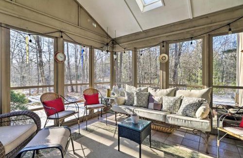 Goshen House | Peaceful Goshen Cottage w/Screened Porch & Views!