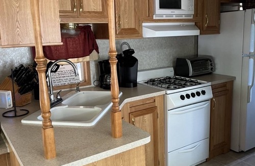 Preston House | Peaceful home away from home