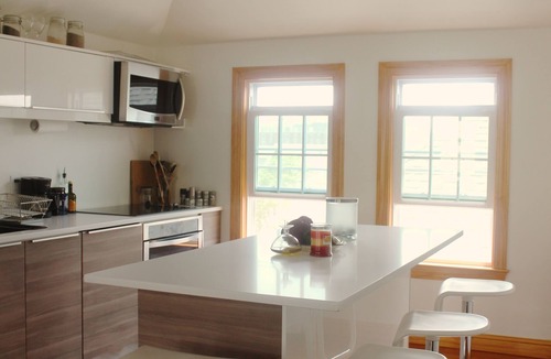 Medford Apartment | Peaceful Loft with inspiring view, modern design near grocery store,restaurants.