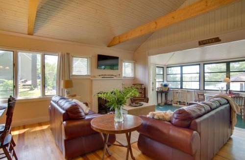 Freetown House | Peaceful Long Pond Cottage w/Dock & Views