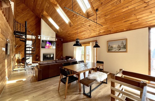 Thornton House | Peaceful Relaxing Lodge in Waterville Valley