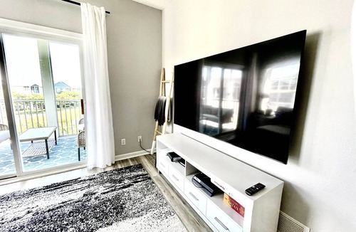 Villages of Five Points Condo | Peaceful Retreat Minutes to Downtown Historic Lewes
