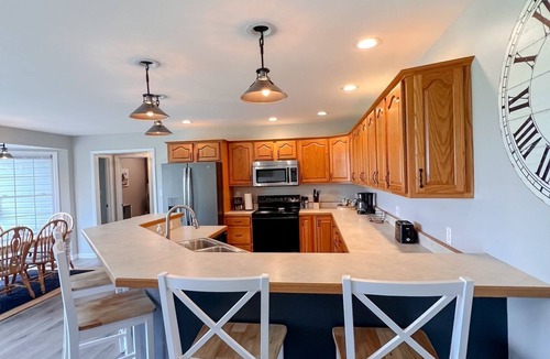 Rumsey House | Peaceful - View - Close to Owensboro - Modern Farmhouse