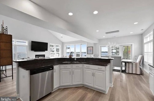 Bethany Beach House | Peaceful waterfront retreat - sleeps 14.