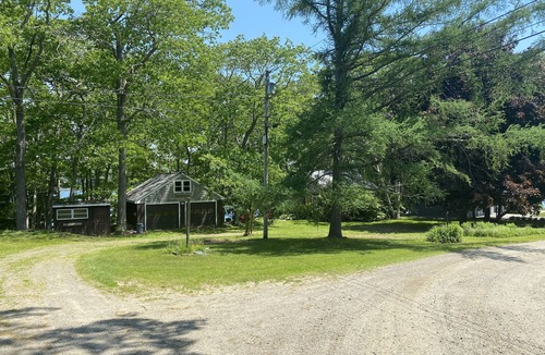 Cushing House | Peacefull house on the water