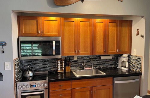 Maunaloa Condo | Perfect 1-bedroom condo on Molokai's West End for your getaway