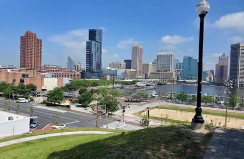 Federal Hill Condo | Perfect Location: Fully Furnish Elegant One Bedroom Condo at the Harborview