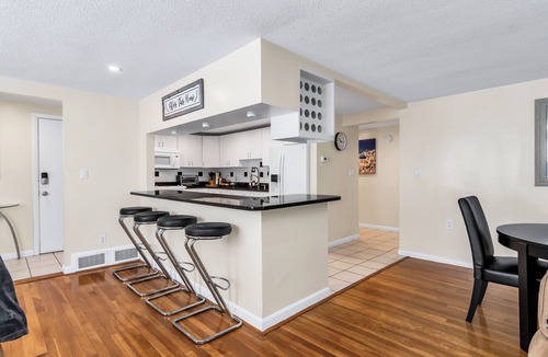 Stoneham House | Perfect Stoneham Getaway Just Minutes to Boston!