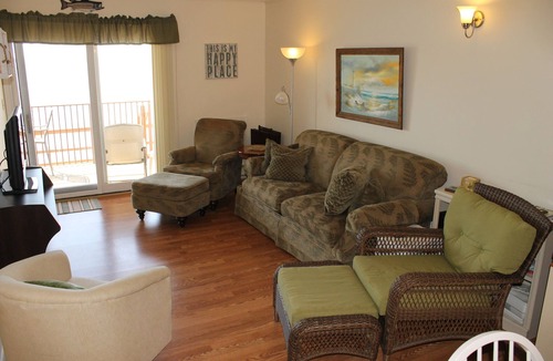 North Ocean City Condo | Perfect Sunsets-Direct Bay Front Condo! Crab and fish from the large deck.