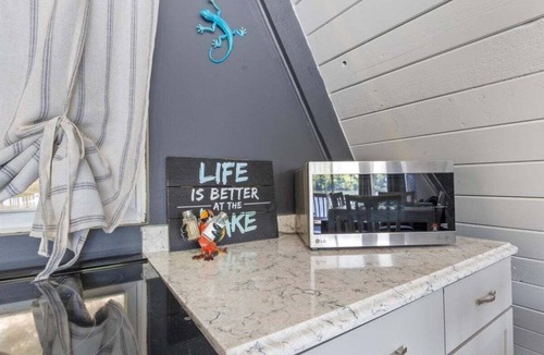 Rocky Mount House | Pet Friendly A Frame w/Private Dock & Great Lake Views