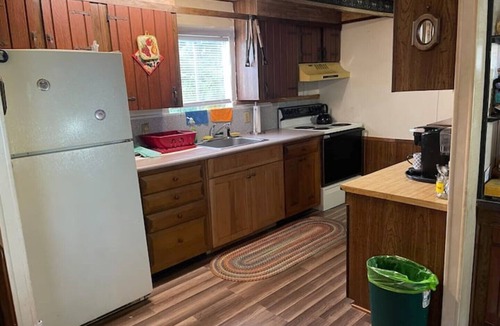 Middleburgh Cabin | Pet friendly cabin 2 bedrooms 2 bathrooms