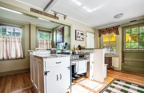 East Haddam House | Pet-Friendly Getaway in Historic East Haddam Home
