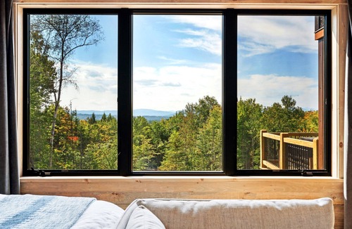 Bethel House | Pet Friendly, Ski Storage Room, Pool,Hot Tub, Sauna, Gameroom