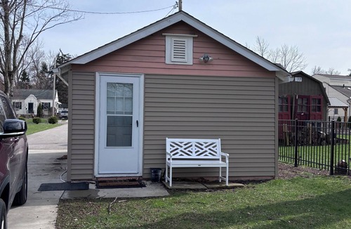 Berea House | Pet friendly tiny home in Berea!