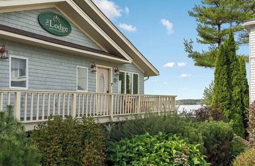 Wiscasset Condo | Pet friendly Waterfront Condo Sunset Views local fishing near boothbay